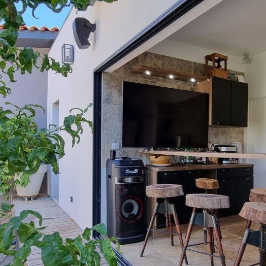  Annonces MAGALAS : Maison / Villa | BEZIERS (34500) | 400 m2 | 1 145 000 € 