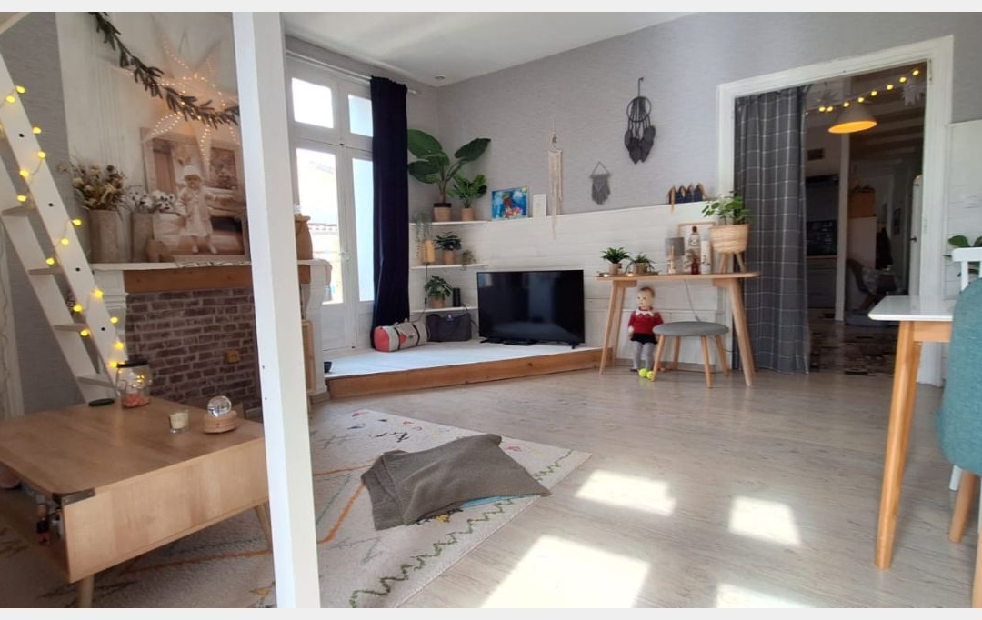 Annonces MAGALAS : Immeuble | LIGNAN-SUR-ORB (34490) | 241 m2 | 349 990 € 